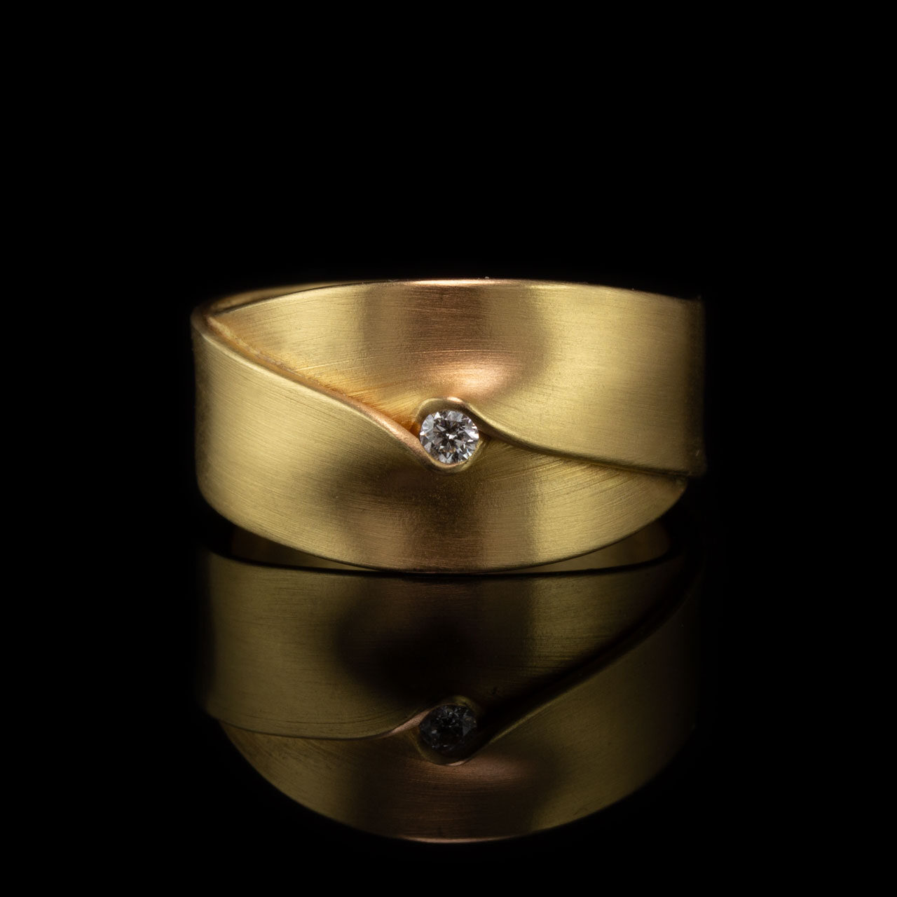 Ring-1-Leen-Heyne-750-Gold