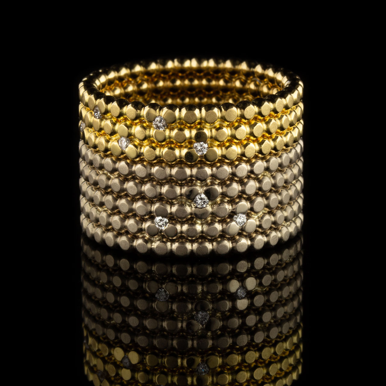 Ring-Fly-Tanja-Friedrichs-750-Gold-Graugold-Brillanten